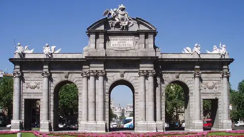 Puerta de Alcalá Puerta de Alcalá