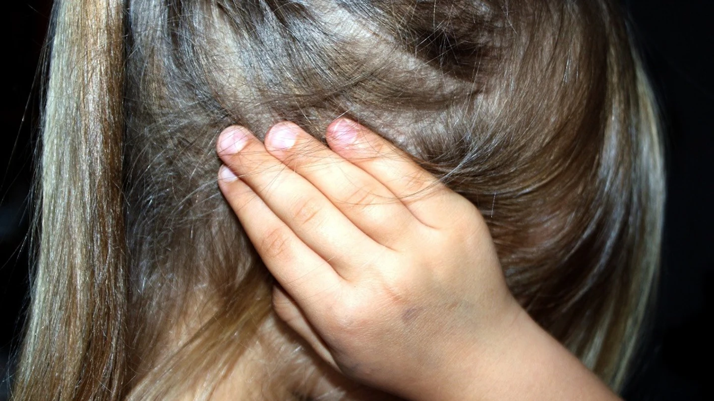 Condenado a 11 años de cárcel por abusar sexualmente de su hija y contagiarle el virus del papiloma Condenado a 11 años de cárcel por abusar sexualmente de su hija y contagiarle el virus del papiloma