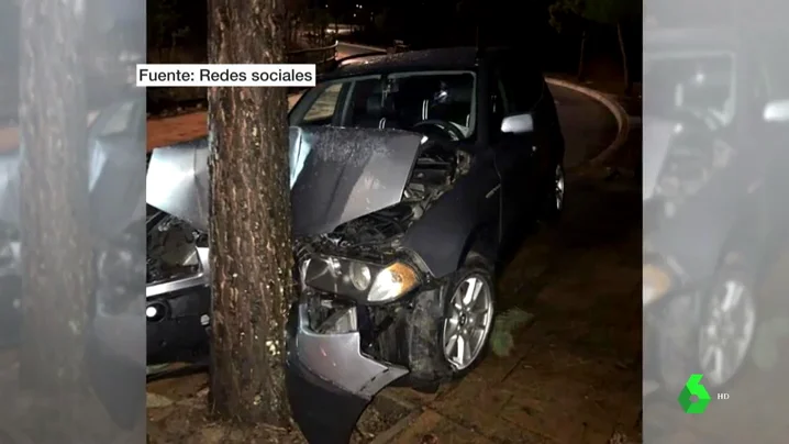 Imagen del coche siniestrado de un miembro de Podemos