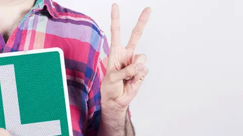 Sacarse el carnet de conducir Sacarse el carnet de conducir