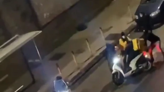 Atraco a un 'rider' en Nápoles Atraco a un 'rider' en Nápoles