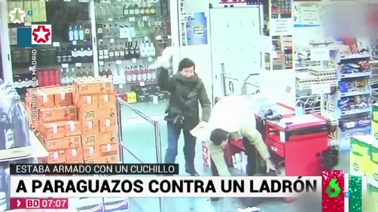 De paraguanzos a bastonazos: los vídeos virales de ancianas que arremetieron contra ladrones con lo que tenían a mano De paraguanzos a bastonazos: los vídeos virales de ancianas que arremetieron contra ladrones con lo que tenían a mano