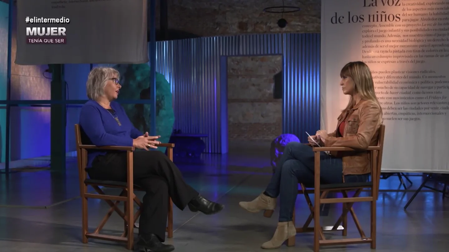 Sandra Sabatés entrevista a Zaida Muxí Así es la arquitectura de género, o cómo el urbanismo podría disminuir el miedo de las mujeres a ir solas por la calle