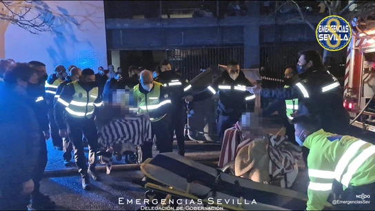 Incendio en una residencia de Sevilla Incendio en una residencia de Sevilla
