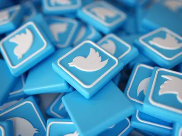 Twitter Twitter