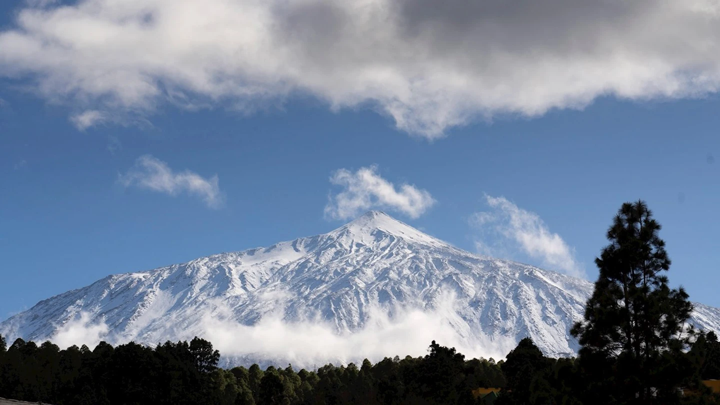 Imagen del Teide nevado Imagen del Teide nevado