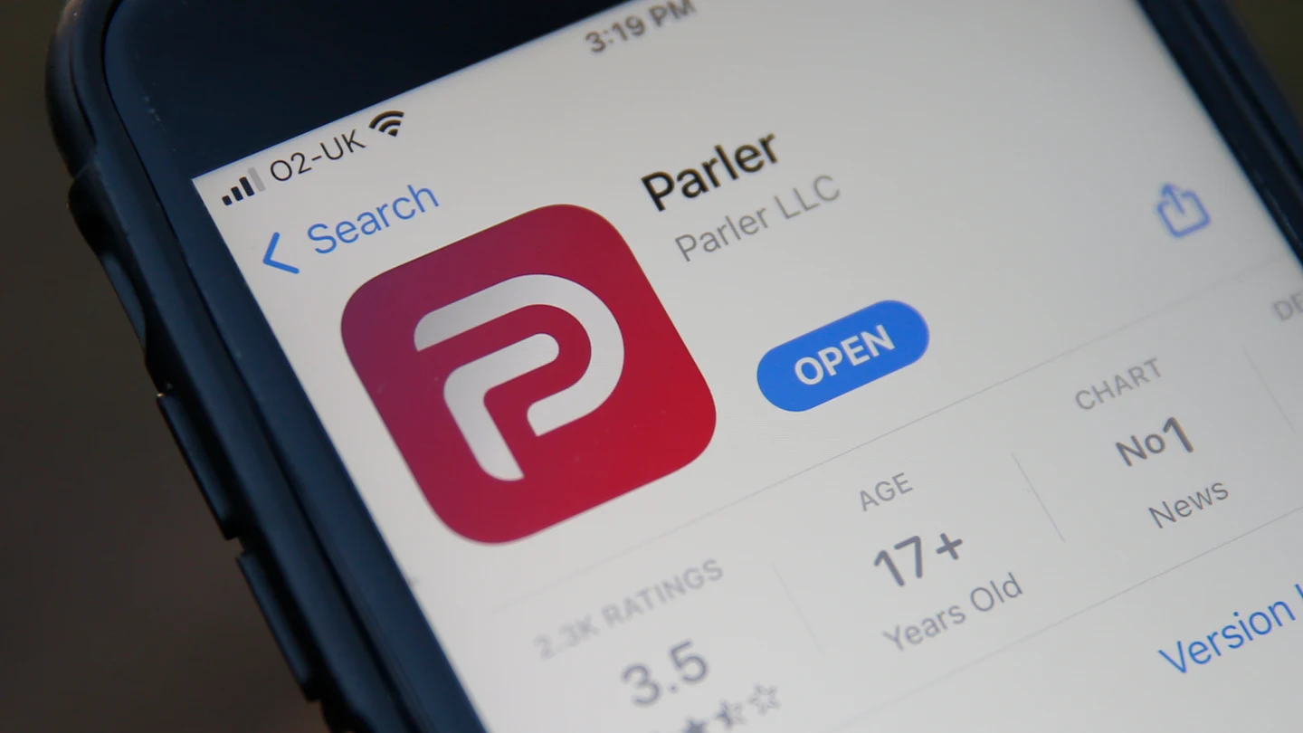 Parler, el 'refugio' de los pro-Trump, vetado por Google y Apple Parler, el 'refugio' de los pro-Trump, vetado por Google y Apple