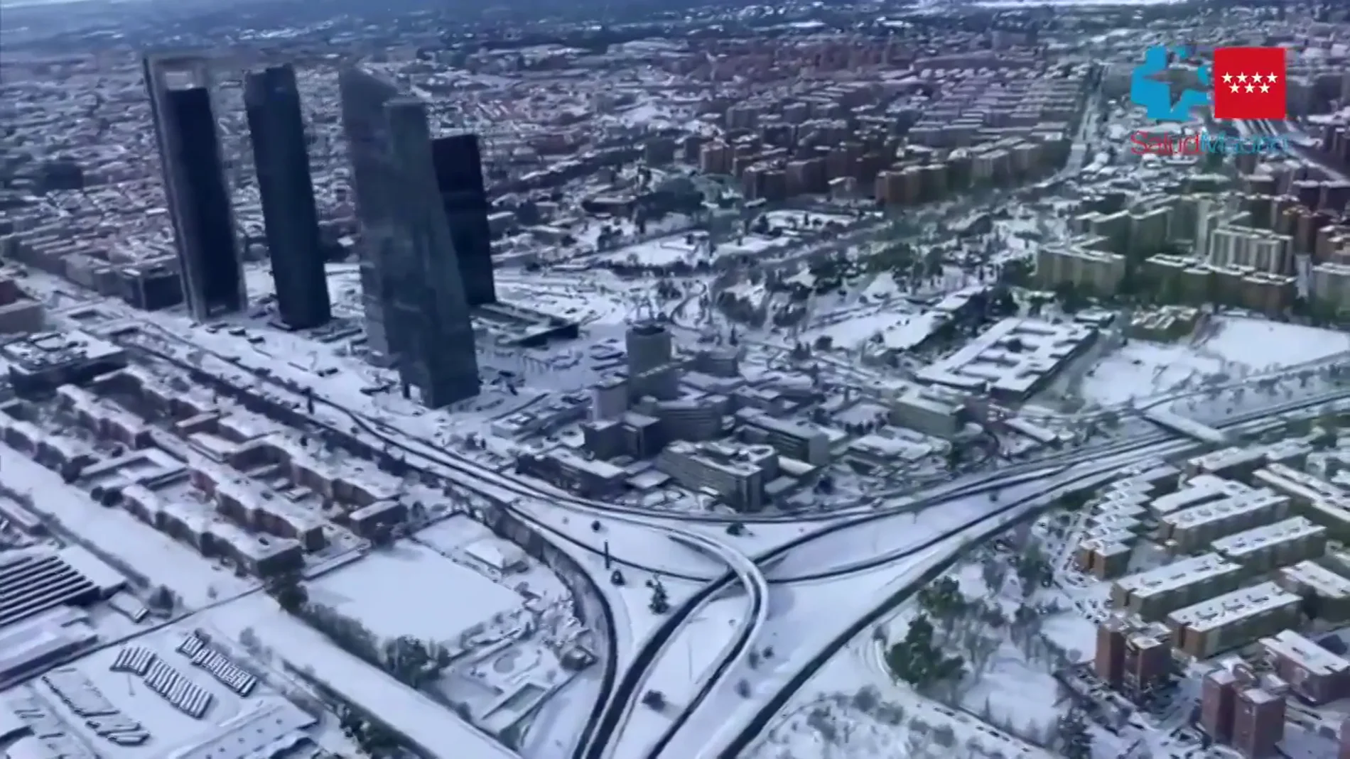 Las espectaculares imagenes aéreas de la nevada histórica de Madrid
