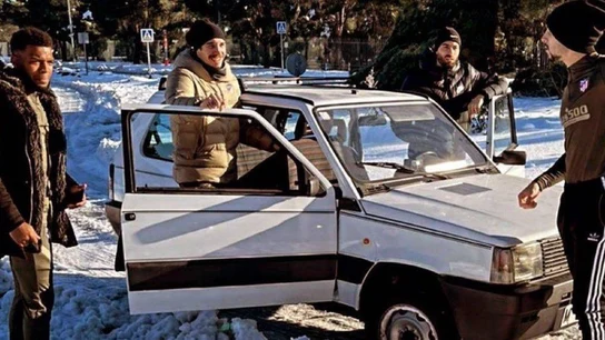 Un Fiat Panda, 'arma' de los jugadores del Atleti para vencer a FIlomena Un Fiat Panda, 'arma' de los jugadores del Atleti para vencer a FIlomena