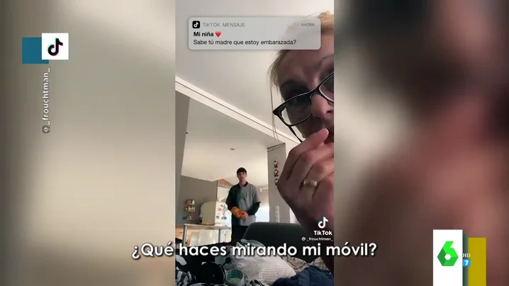 La reacción viral de una madre en Tik Tok al pensar que su hijo ha dejado embaraza a una chica