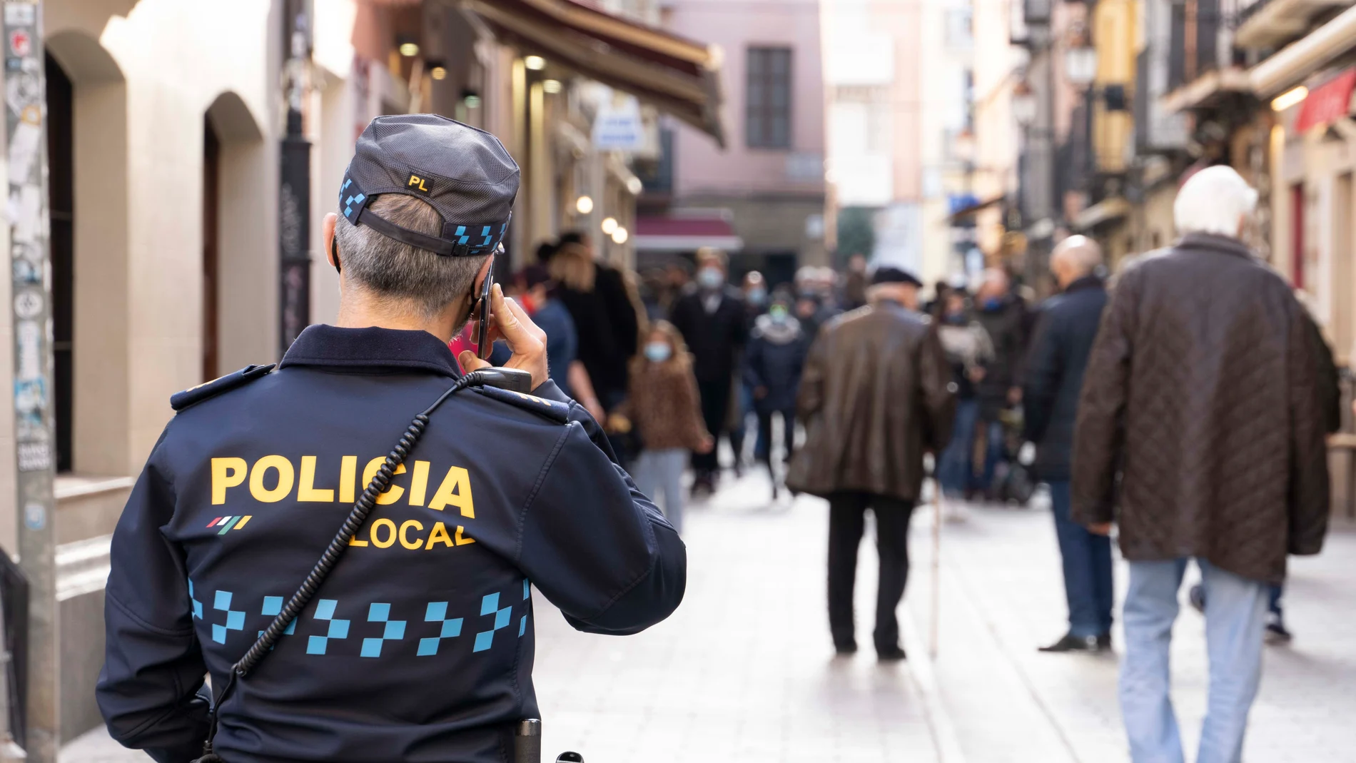 Imagen de un policía en Logroño