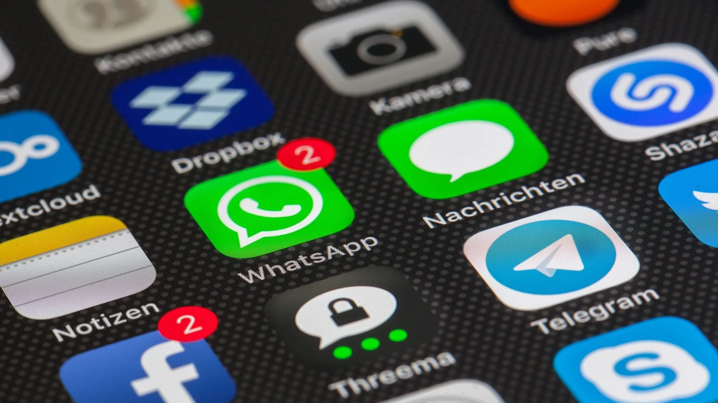 Nuevas condiciones de WhatsApp: ¿van a leer nuestras conversaciones privadas? Polémica entre sus usuarios por la sociedad con Facebook