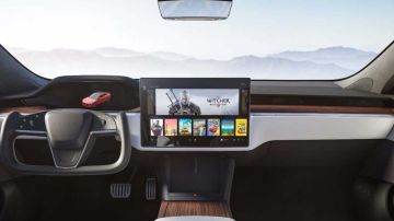 Tesla Model S 2021