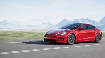 Tesla Model S 2021