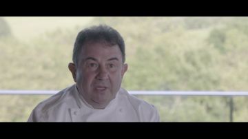 El chef Martín Berasategui habla de su infancia con la familia Gabilondo: "Sentimos adoración por ellos"