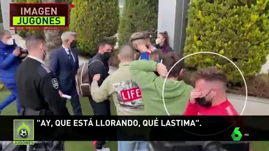 Lo que sea para ver a su ídolo: Paga al hotel para hacerse una foto con Messi Lo que sea para ver a su ídolo: Paga al hotel para hacerse una foto con Messi
