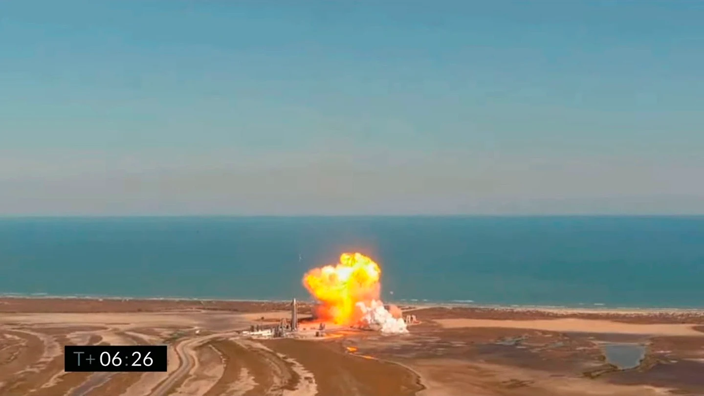 Momento de la explosión del cohete de SpaceX Momento de la explosión del cohete de SpaceX