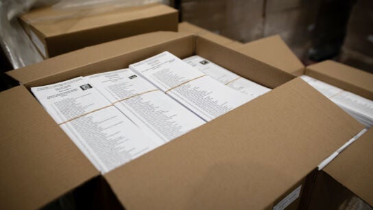 &iquest;A qu&eacute; hora comienza el escrutinio en las elecciones madrile&ntilde;as?