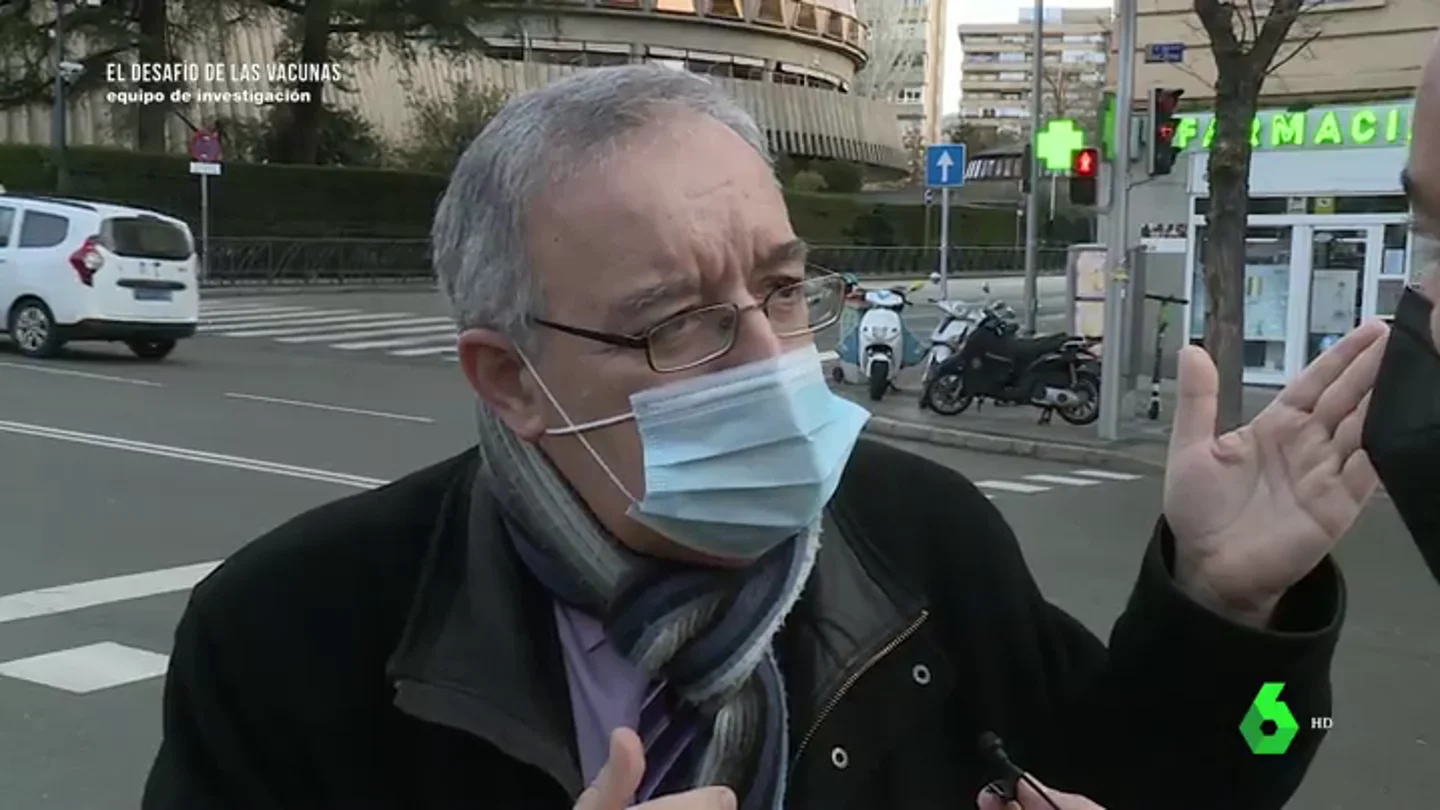Así mintió el gerente del Clínico de Madrid tras ponerse la vacuna: "No me he vacunado. Yo espero al final" Así mintió el gerente del Clínico de Madrid tras ponerse la vacuna: "No me he vacunado. Yo espero al final"