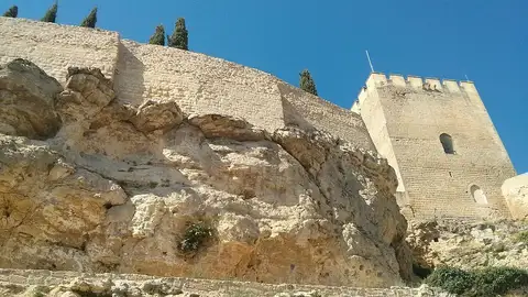 Fortaleza de la Mota. Jaén Fortaleza de la Mota. Jaén