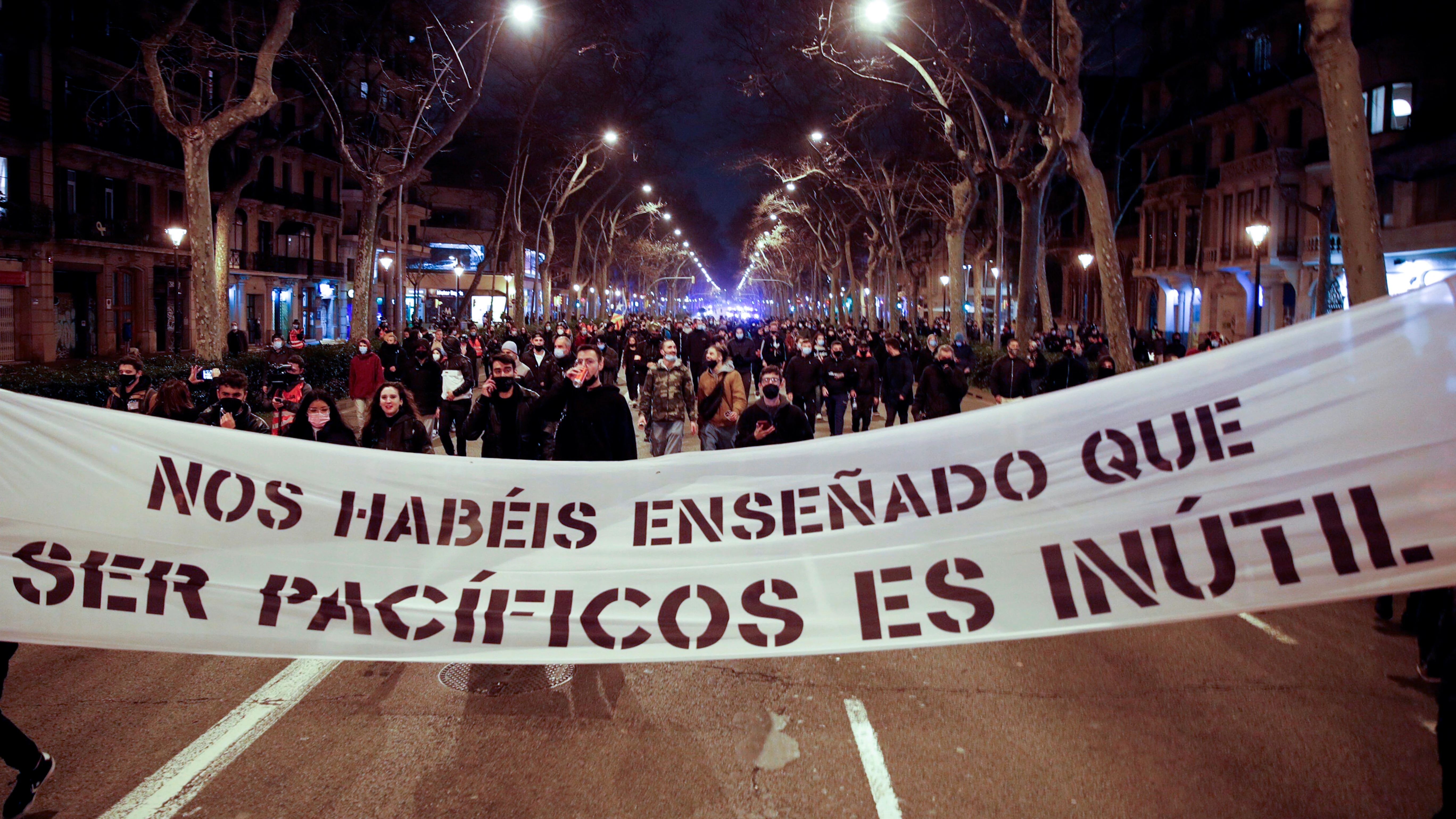 Manifestación por la libertad de Pablo Hasél en Barcelona