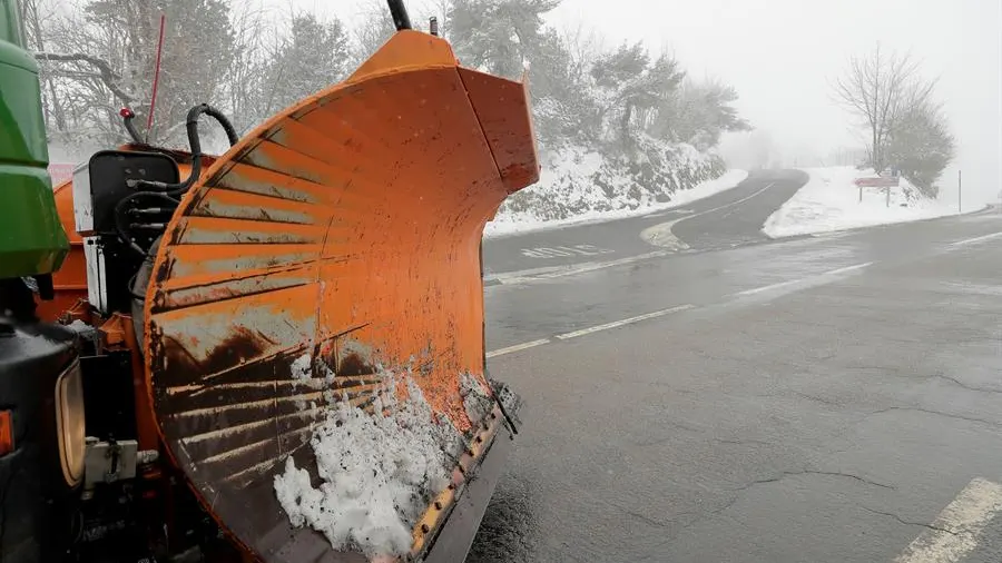 Vista de la carretera LU-633, este domingo en O Cebreiro, Lugo.