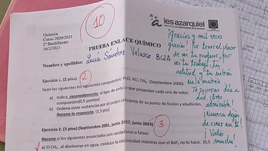 Los mensajes del profesor Ángel Tercero Felipe a una de sus alumnas Los mensajes del profesor Ángel Tercero Felipe a una de sus alumnas