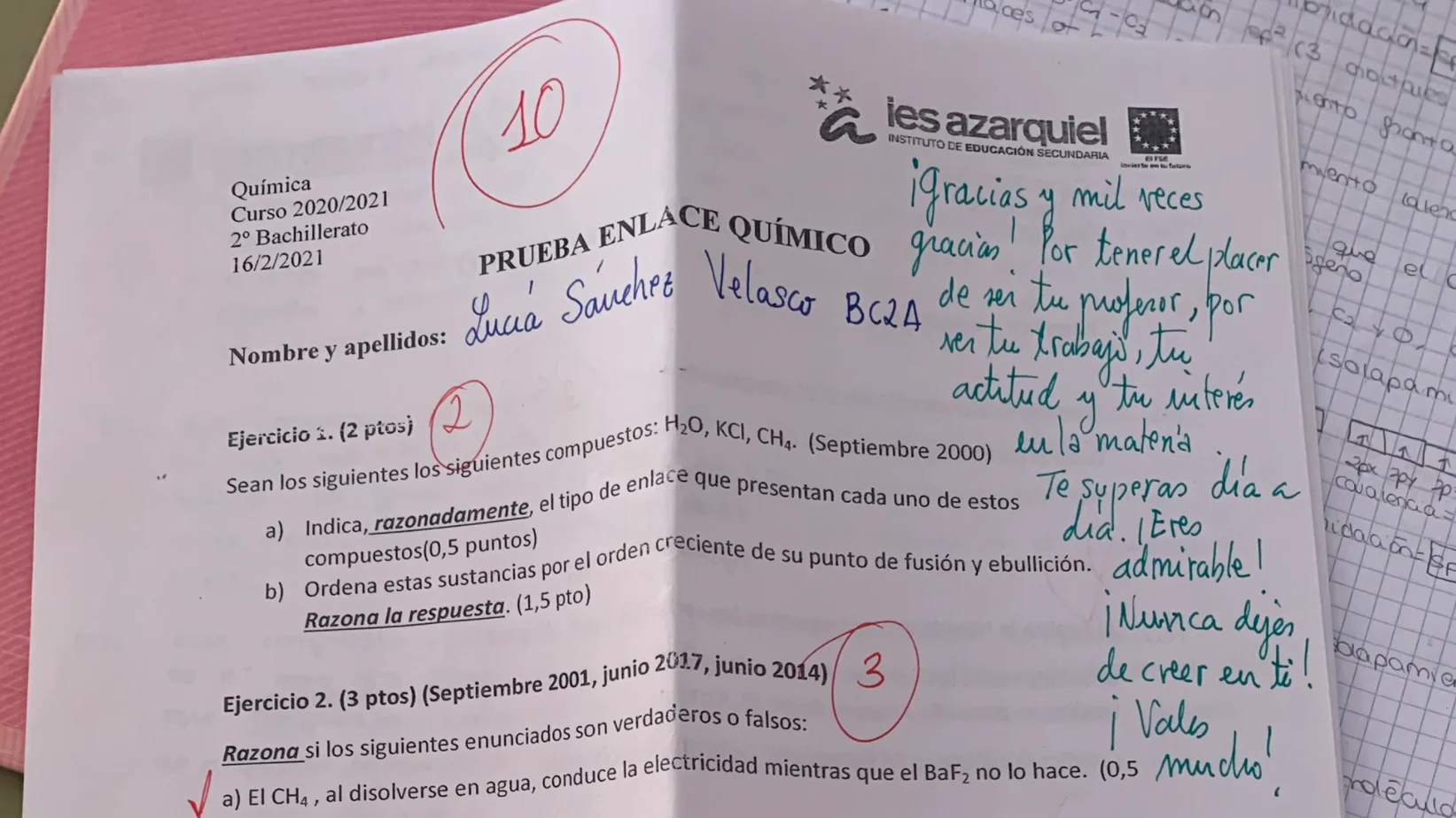 Los mensajes del profesor Ángel Tercero Felipe a una de sus alumnas