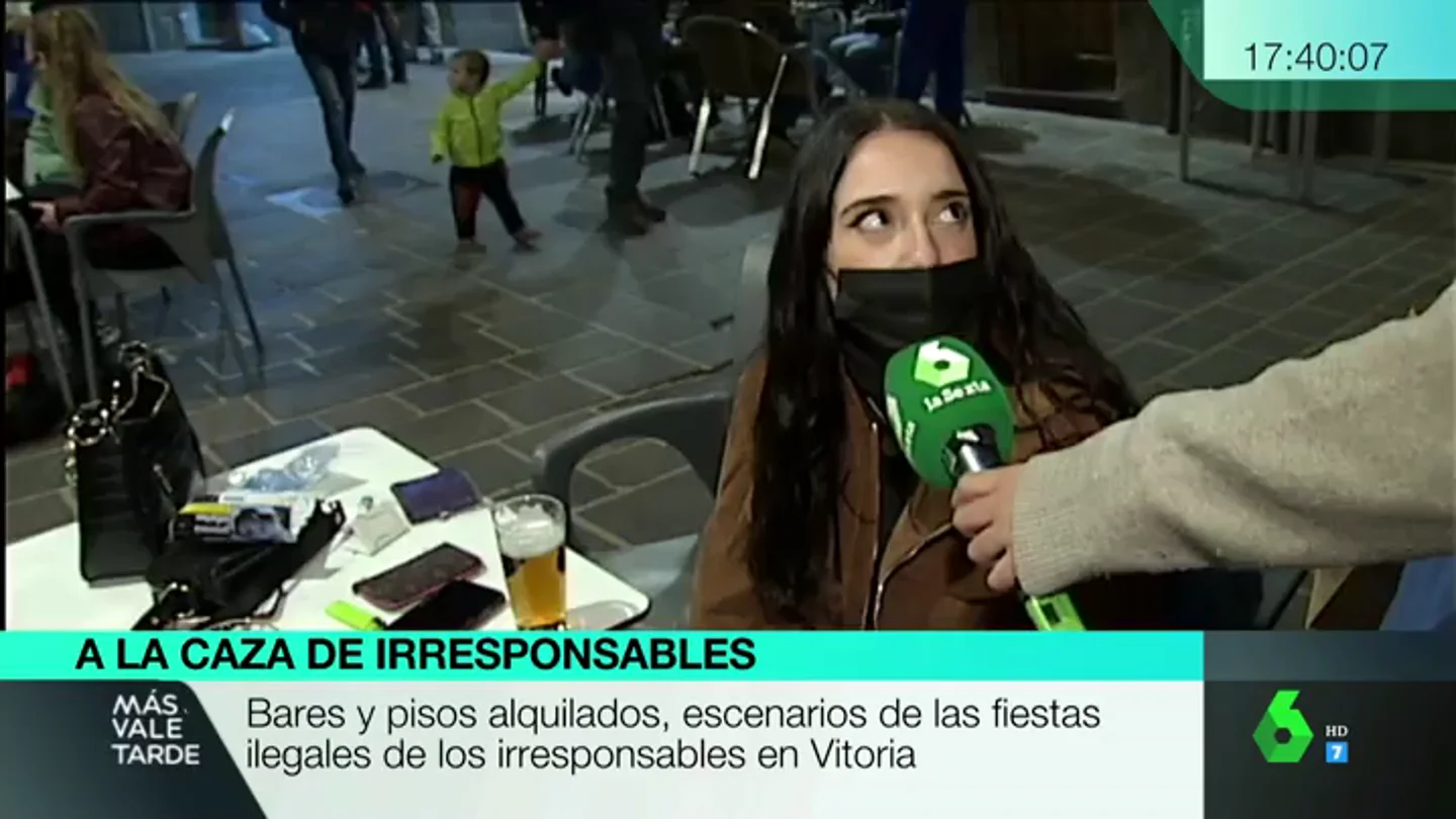 Las excusas de los jóvenes que se saltan las restricciones frente al COVID: "Si tenemos una oportunidad intentamos pasarlo bien" Las excusas de los jóvenes que se saltan las restricciones frente al COVID: "Si tenemos una oportunidad intentamos pasarlo bien"