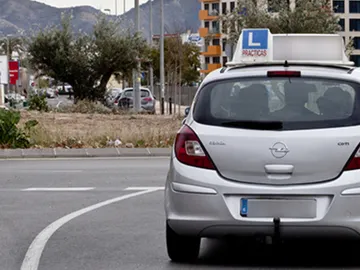 Coche de autoescuela Coche de autoescuela