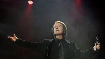 El cantante Raphael, durante un concierto el pasado diciembre.