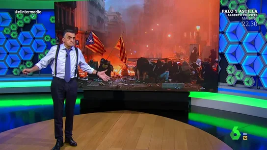 Wyoming reflexiona sobre las protestas de jóvenes en Barcelona: "Nos limitamos a decir que son antisistema cuando el sistema no es que se lo esté poniendo fácil" Wyoming reflexiona sobre las protestas de jóvenes en Barcelona: "Nos limitamos a decir que son antisistema cuando el sistema no es que se lo esté poniendo fácil"
