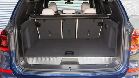 BMW X3 xDrive30e BMW X3 xDrive30e