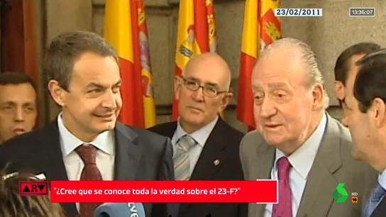 Imagen de hemeroteca del rey emérito junto a Zapatero y Bono Rey emérito 23F