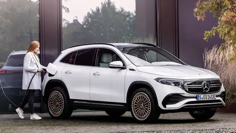 Mercedes EQA SUV compacto y eléctrico