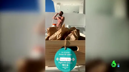 Maxi Iglesias desvela lo que hay detrás de sus sexys fotos desnudo en Instagram: "Fue un robado, me estaba duchando" Maxi Iglesias desvela lo que hay detrás de sus sexys fotos desnudo en Instagram: "Fue un robado, me estaba duchando"