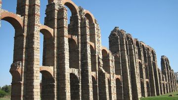 Acueducto de los Milagros. Mérida