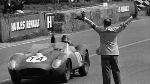 Victoria de Ferrari en las 24h Le Mans 1958 Victoria de Ferrari en las 24h Le Mans 1958