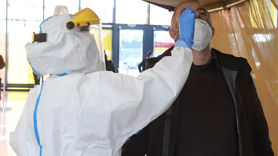 Imagen de archivo: PCR. Datos del coronavirus: La incidencia sigue por debajo de los 250 casos aunque aumentan los contagios