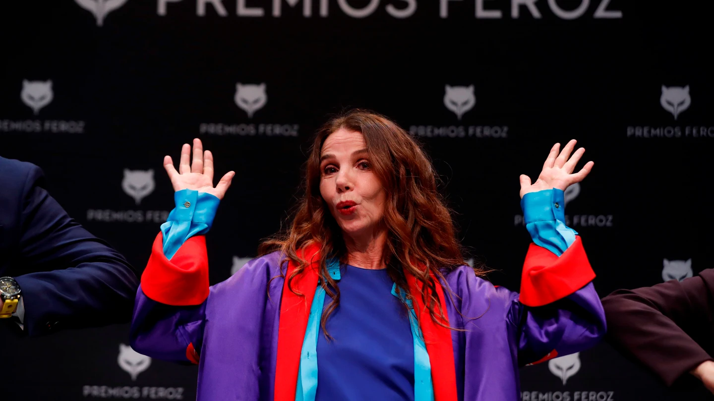 La actriz Victoria Abril al recibir el Premio Feroz de Honor de 2021 La actriz Victoria Abril al recibir el Premio Feroz de Honor de 2021
