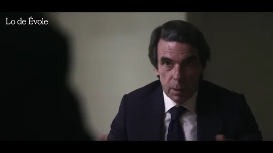 La pregunta de Jordi Évole en su entrevista a Aznar: "Hace mucho tiempo que le persigo, ¿por qué ahora ha dicho que sí?" La pregunta de Jordi Évole en su entrevista a Aznar: "Hace mucho tiempo que le persigo, ¿por qué ahora ha dicho que sí?"