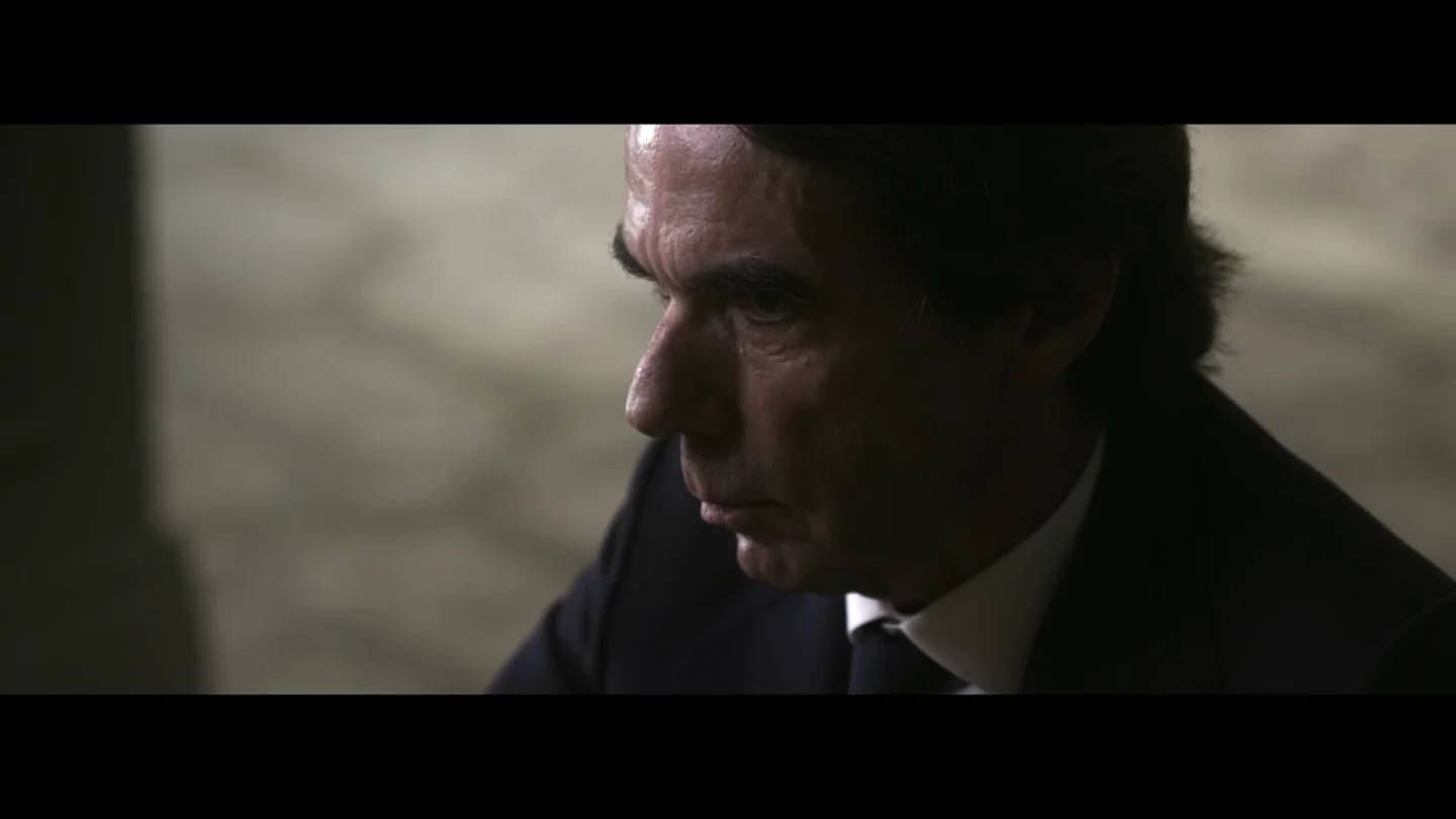 La pregunta de Évole a Aznar: "Gente que colaboró en su Gobierno me dice que se endiosó, ¿se creía el puto amo?" La pregunta de Évole a Aznar: "Gente que colaboró en su Gobierno me dice que se endiosó, ¿se creía el puto amo?"