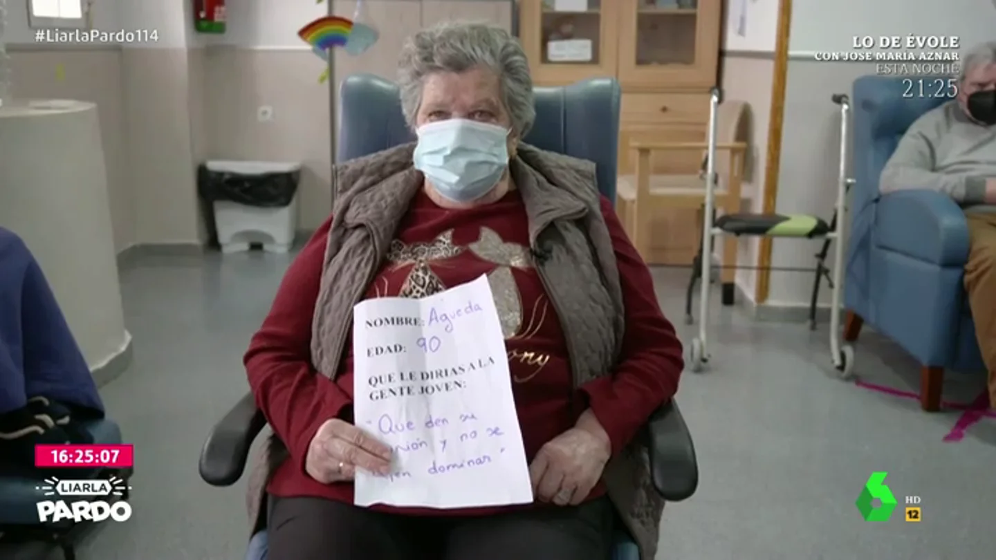 Los consejos amorosos de ancianos de una residencia que triunfan en las redes: "Que sean felices, que viajen y se respeten" Los consejos amorosos de ancianos de una residencia que triunfan en las redes: "Que sean felices, que viajen y se respeten"