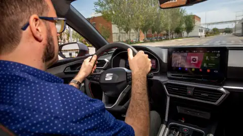 Seat León Una tablet sobre ruedas