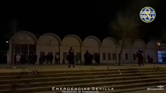 Botellón en Sevilla. Botellón en Sevilla.