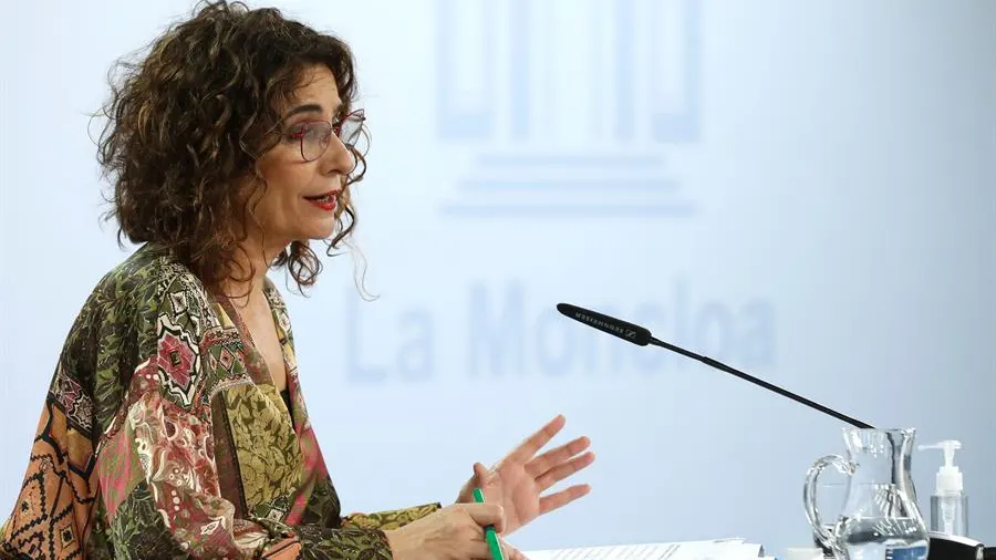 La portavoz del Gobierno y ministra de Hacienda, María Jesús Montero.