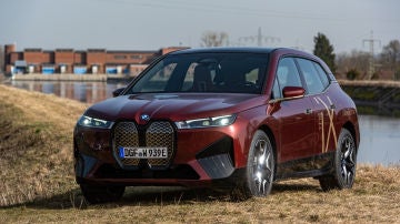 BMW iX y BMW i4