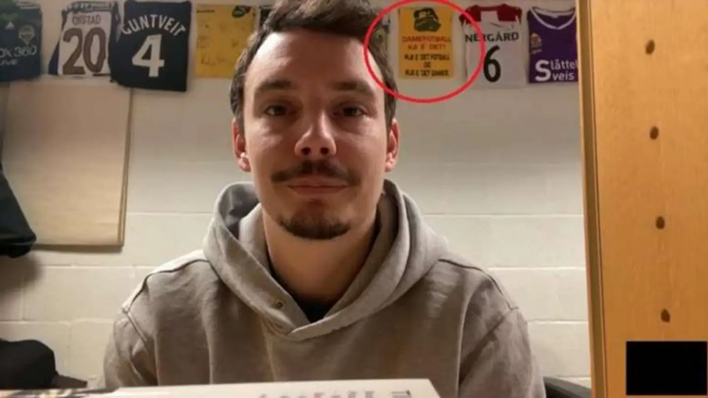 Vegard Forren exhibe un vergonzoso mensaje Vegard Forren exhibe un vergonzoso mensaje