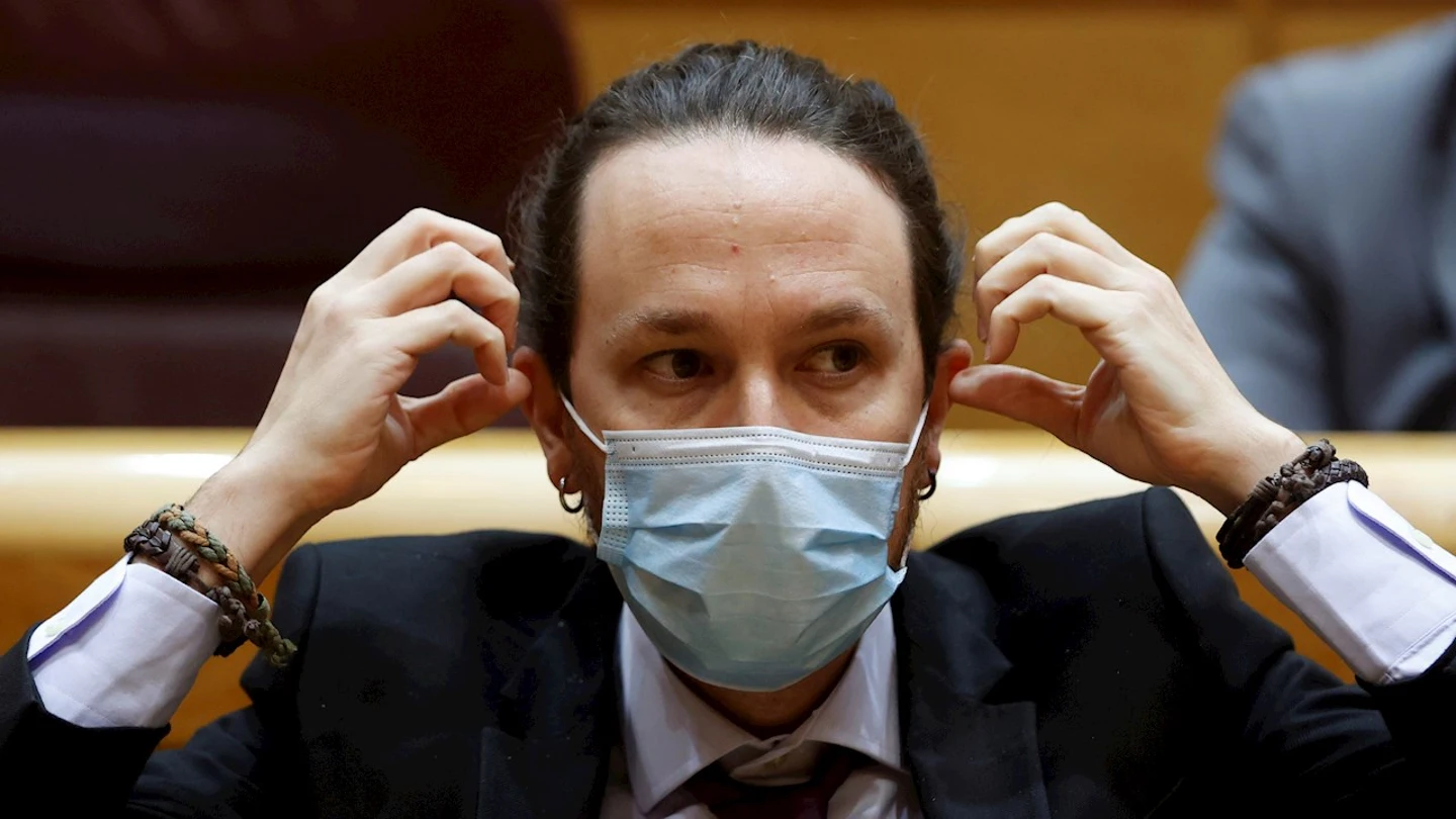 Pablo Iglesias ve un "horizonte republicano" tras la vacunación de las infantas Pablo Iglesias ve un "horizonte republicano" tras la vacunación de las infantas