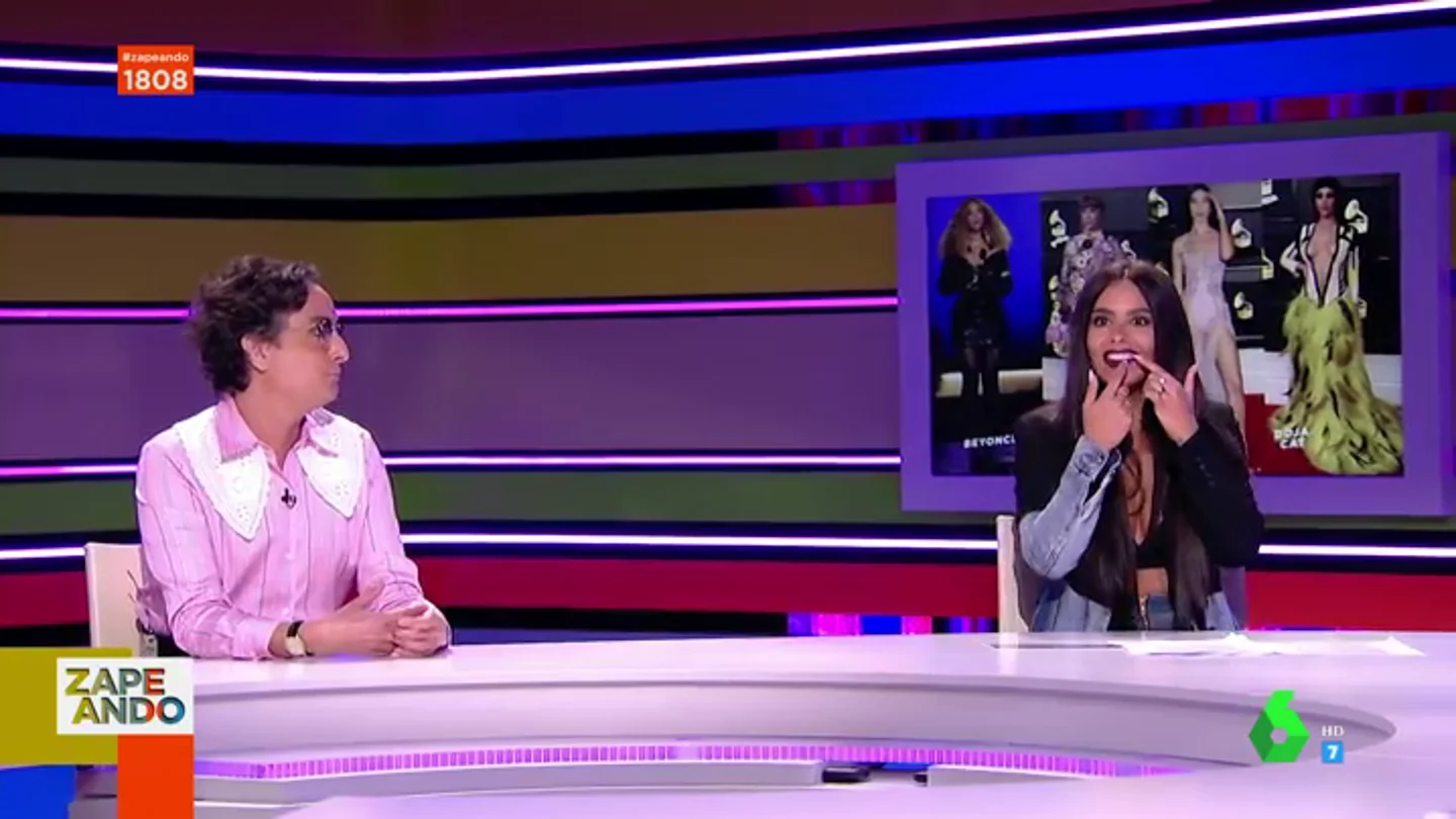 Cristina Pedroche sorprende en directo a Josie al desvelar lo que se quiere poner en los dientes Cristina Pedroche sorprende en directo a Josie al desvelar lo que se quiere poner en los dientes